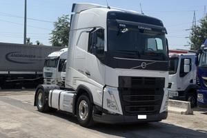 Volvo fh 500 i save 2023 intarder adr km 450mila