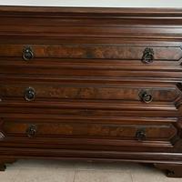 Comò vintage in legno