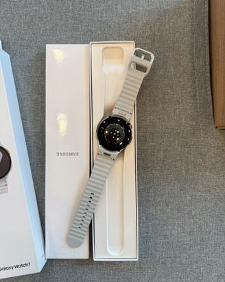 SAMSUNG GALAXY WATCH7