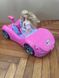 Barbie auto apribile