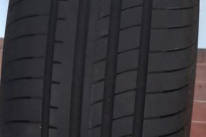 Pneumatici Goodyear 245/40 r19 