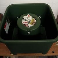 Vaso contenitore in plastica per Albero di Natale