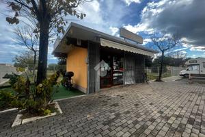 MONOLOCALE A ALBA ADRIATICA