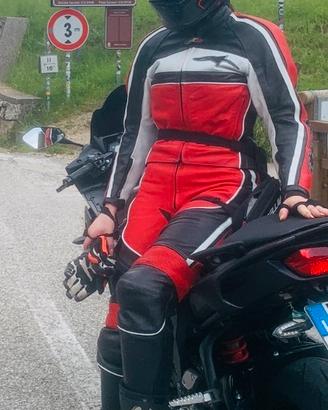 Tuta da moto divisibile