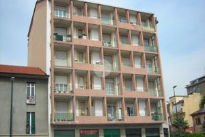 4 LOCALI A TORINO