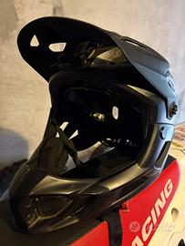Casco mtb met parachute