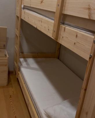 Letto a castello con materassi