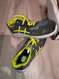 Lavoro scarpe antinfortunistiche 