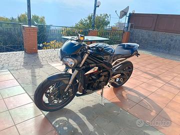 Triumph Street Triple 765 RS 