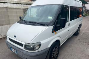 Auto vettura ford transit
