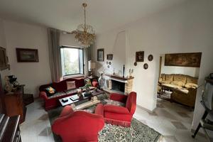 CASA INDIPENDENTE A CASTIGLIONE DEL LAGO