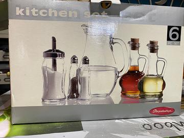 Set di sale pepe olio