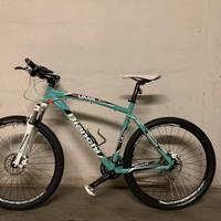 Bicicletta MTB Bianchi kuma 27.1