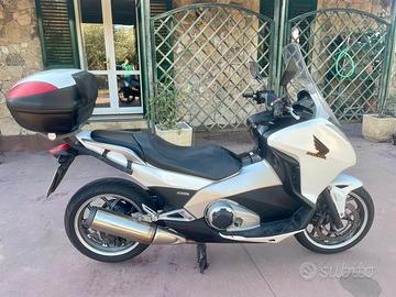 Honda Integra 700 DCT