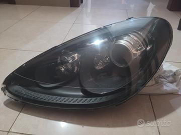 fanale anteriore sx Porsche Cayenne