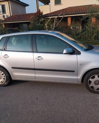Volkswagen  polo 1.2