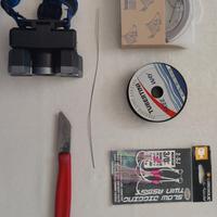 kit pesca: ami, fili, piombi, galleggianti.