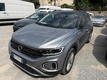 VOLKSWAGEN T-Roc 1.0 TSI IQ Light LED Performanc