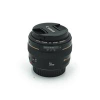 Canon EF 50mm f/1.4 USM