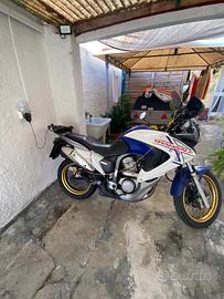 Honda Transalp 700 ABS