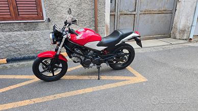 HONDA VTR 250 2018