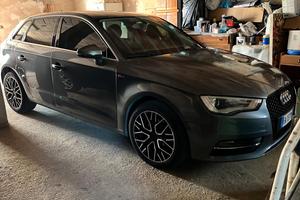 audi A3 Sportback gtron