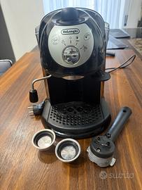 macchina caffè espresso de longhi con getto vapore