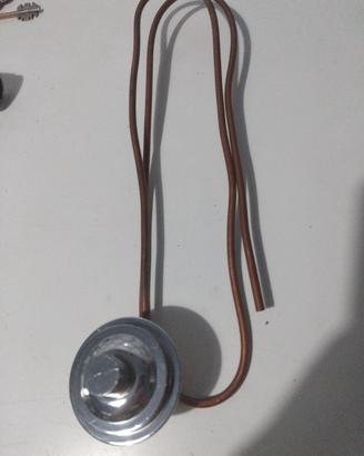 pulsante scarico tubo rame. utensili vintage 