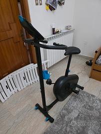 DOMYOS

Cyclette EB 140 B resistenza motorizzata

