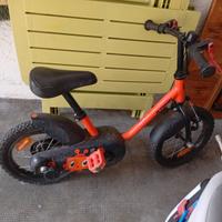 Bicicletta con rotelle