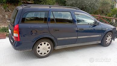 Opel Astra S.W.