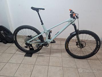 YT Izzo 29 tg.XL