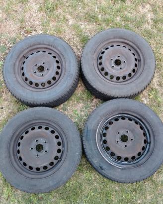 4 cerchi in ferro da 15 Volkswagen 
