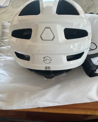 Casco strada