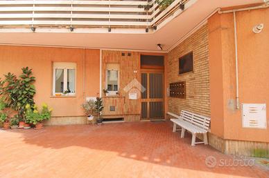 3 LOCALI A RECANATI