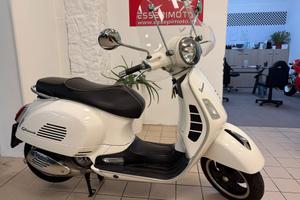 Vespa GTS 300