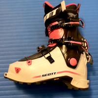 Scarpone alpinismo donna Scott taglia 24.5