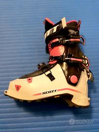 Scarpone alpinismo donna Scott taglia 24.5