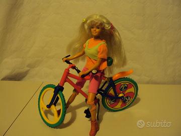 Bicicletta e Bambola Tania vintage