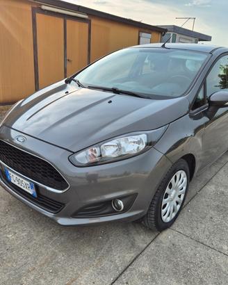 Ford Fiesta 1.5 TDCi 75CV 5 porte ST-Line