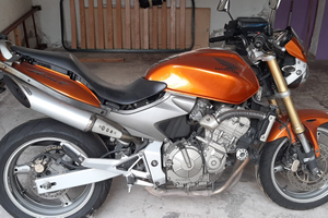 Honda hornet 600