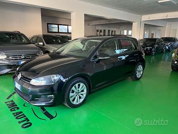 Volkswagen Golf 1.6 TDI 110 CV 5p. Highline BlueMo