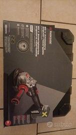 Smerigliatrice Parkside angolare senza fili