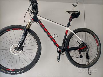 MTB Scott Scale 730 carbonio