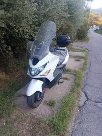 Kimco Xciting 300 R