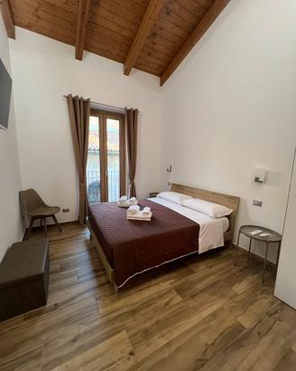 Camere a Fondi tra Sperlonga e Terracina