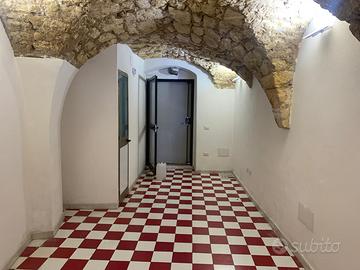 Santa Maria locale commerciale 40 mq