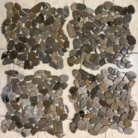 Ciottoli di fiume grigio scuro, PIASTRELLE.