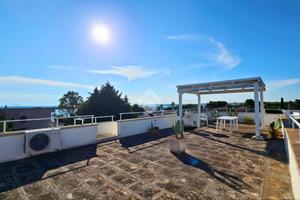 VILLA SINGOLA A PORTO CESAREO
