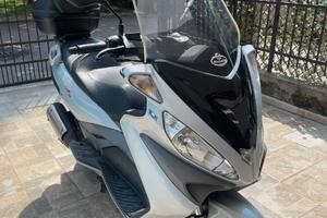 Scooter  Malaguti Madison 3 250 ie